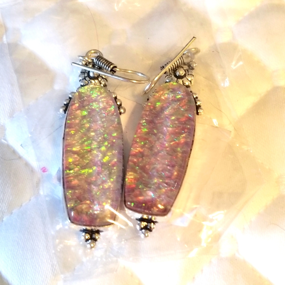 Art glass in pink